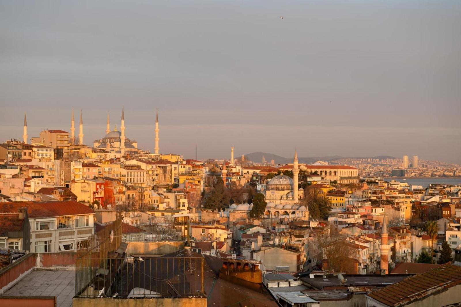 Swans Hotel Old City Grand Bazaar Istanbul Bagian luar foto